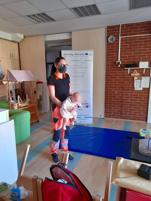 IMG f67fbe2df1ffba03fa9117f7ff2b98bb V